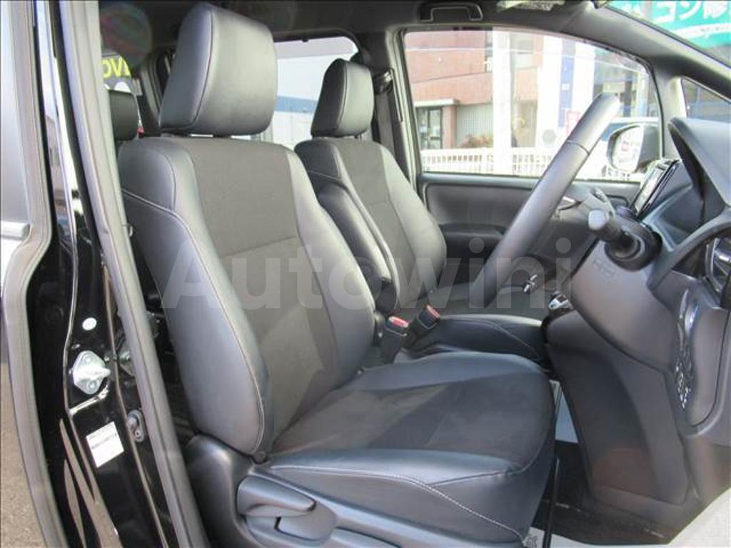 ZWR80-0362956 2018 TOYOTA NOAH-3