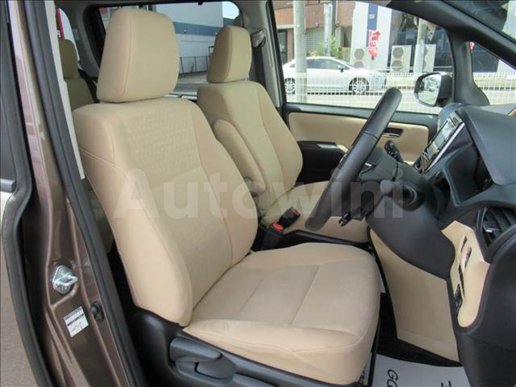 ZRR80-0017977 2014 TOYOTA NOAH G-5