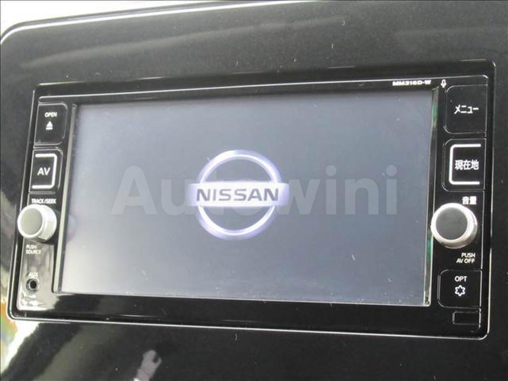 2017 NISSAN SERENA - 8
