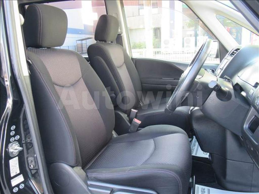 FC26-057193 2012 NISSAN SERENA HIGHWAYSTAR V SELECTION-3