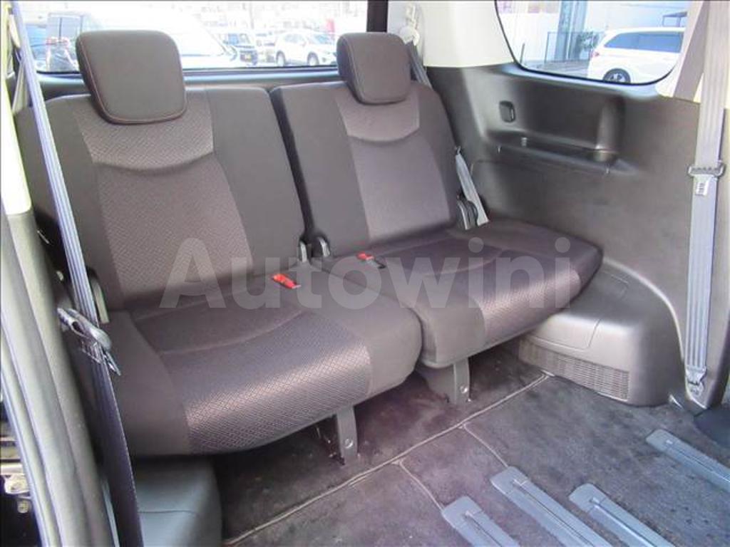 FC26-057193 2012 NISSAN SERENA HIGHWAYSTAR V SELECTION-5