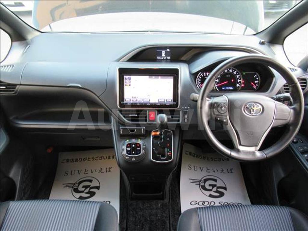 ZRR80-0094924 2015 TOYOTA VOXY-1