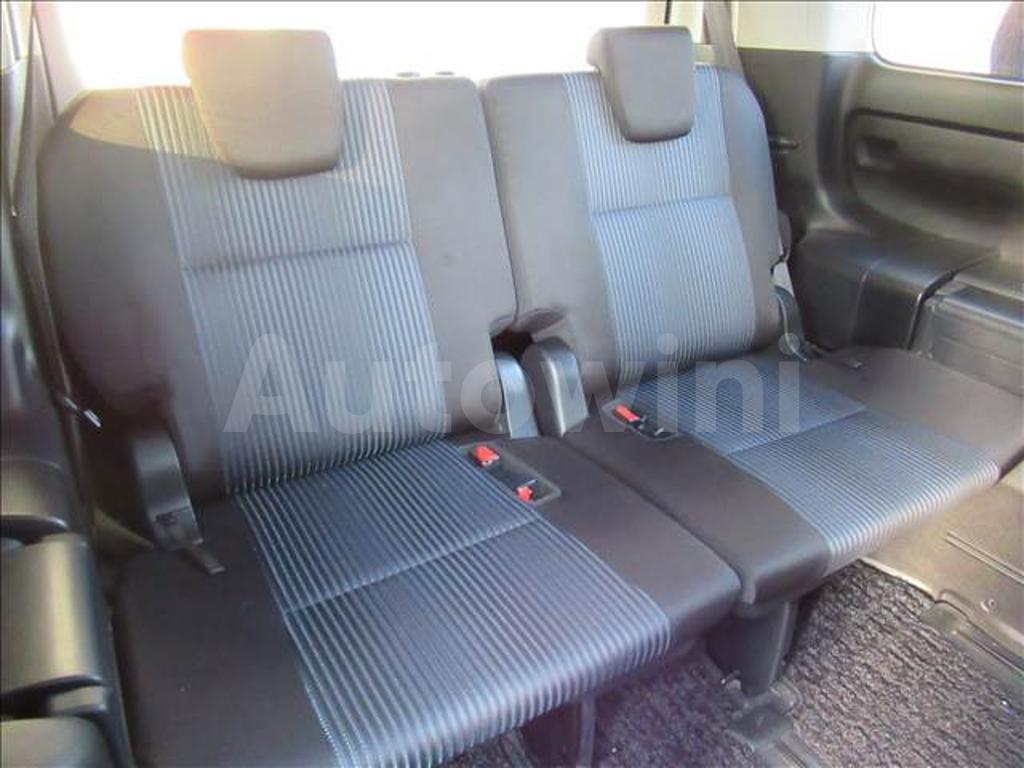 ZRR80-0094924 2015 TOYOTA VOXY-5