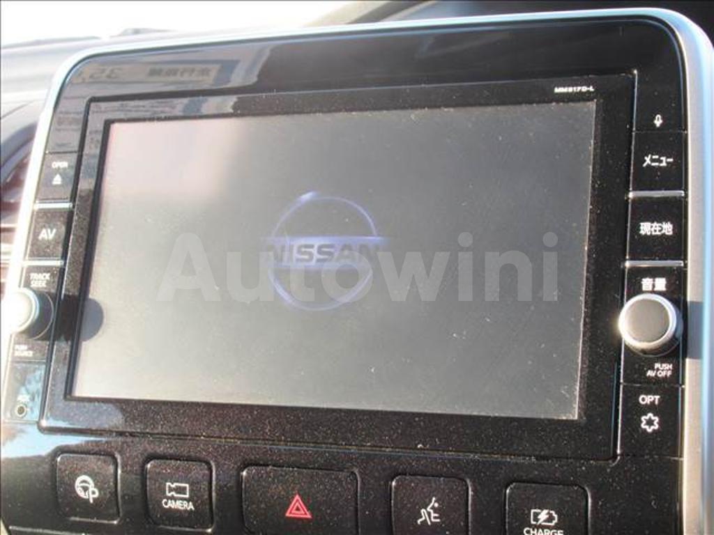 2018 NISSAN SERENA - 8