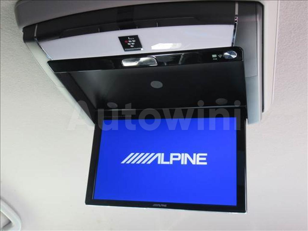 2013 NISSAN ELGRAND - 9