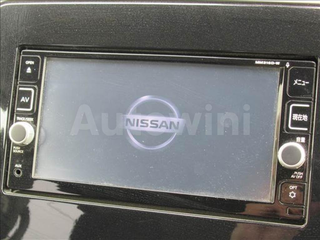 2017 NISSAN SERENA - 8