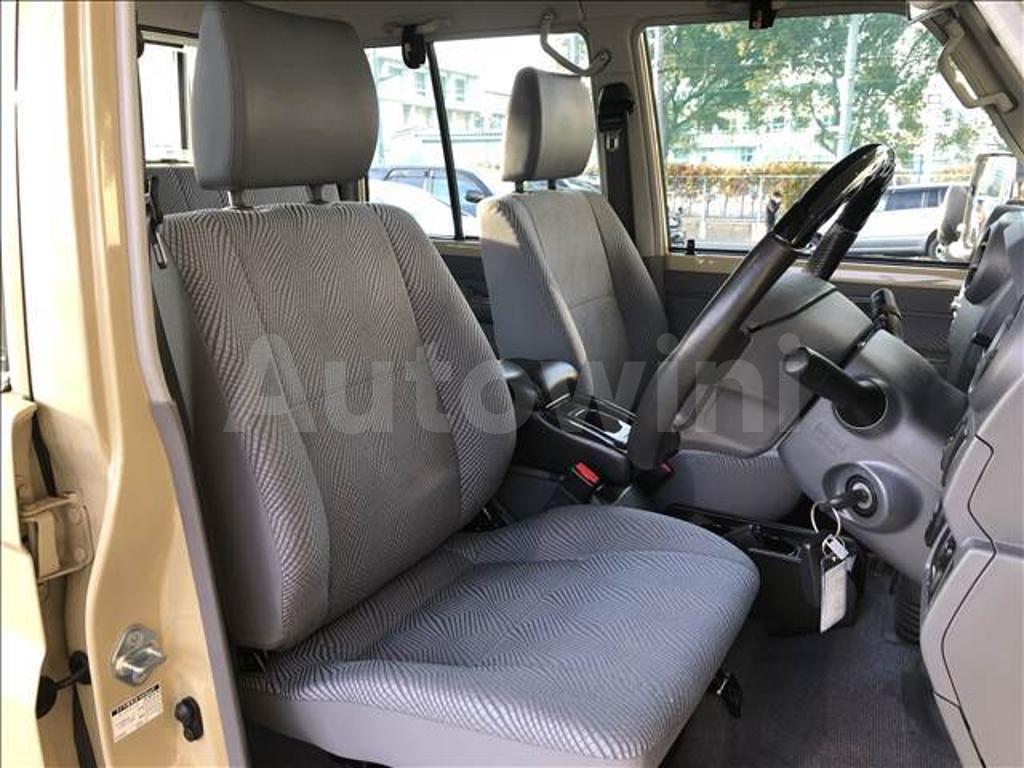 GRJ79-1001767 2015 TOYOTA LAND CRUISER-5