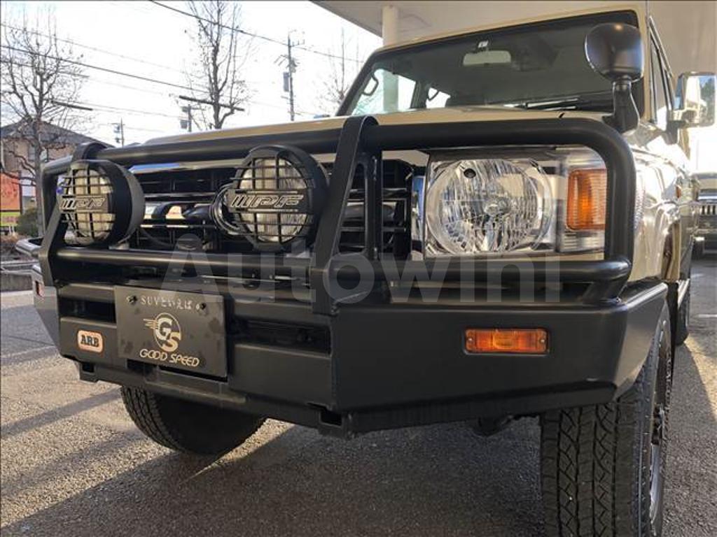 2015 TOYOTA LAND CRUISER - 9