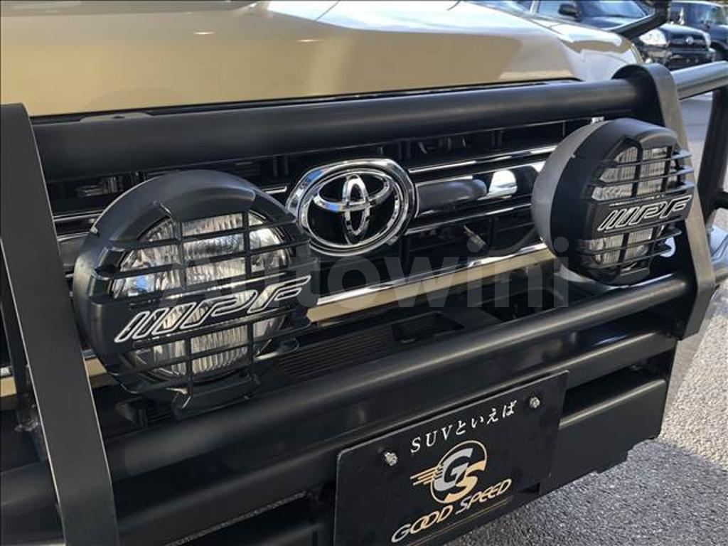 2015 TOYOTA LAND CRUISER - 10