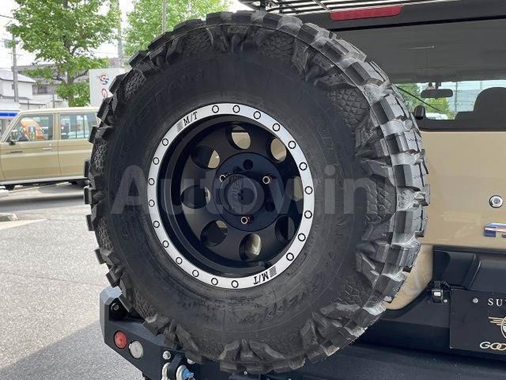 2015 TOYOTA FJ CRUISER - 7