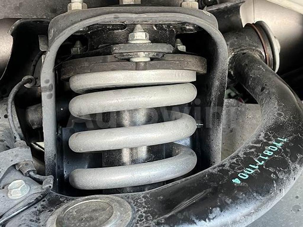 2017 TOYOTA HILUX Z - 7