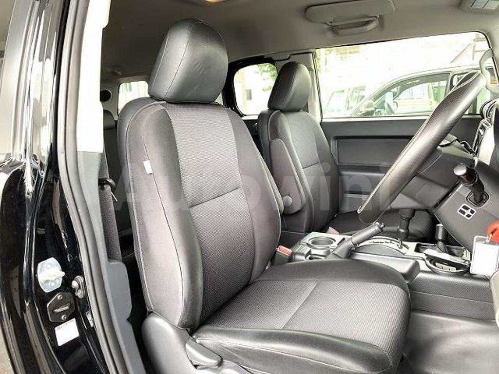 2016 TOYOTA FJ CRUISER - 10