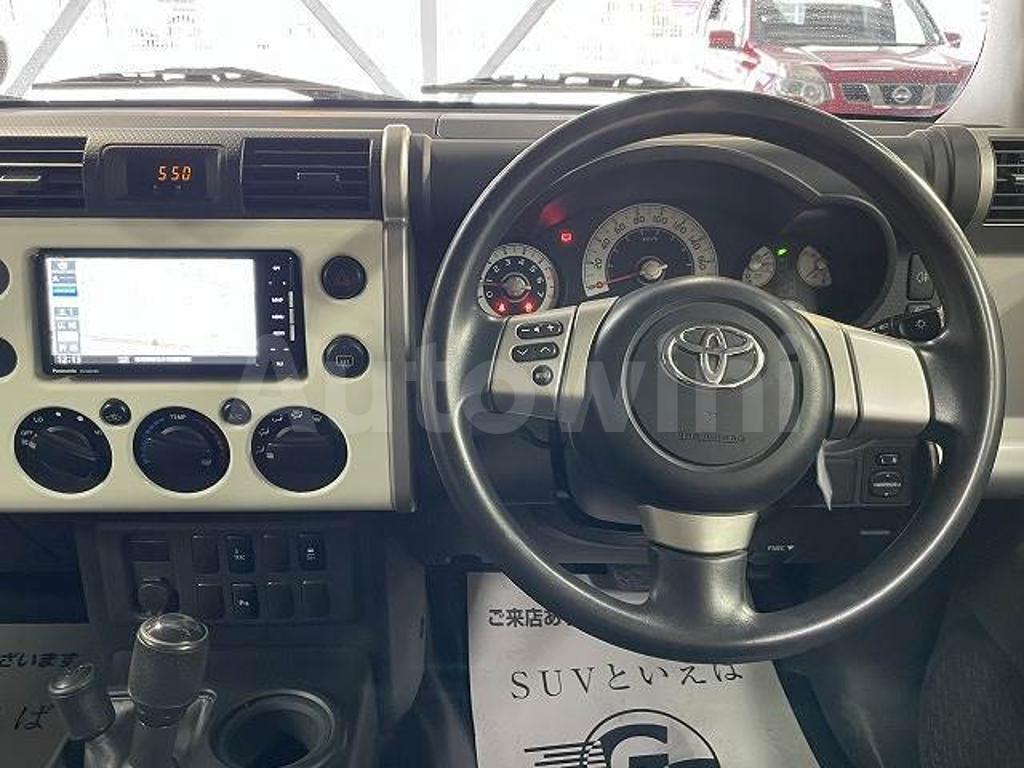 2014 TOYOTA FJ CRUISER - 7