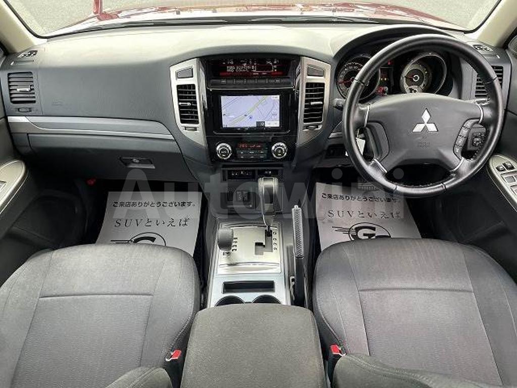 V98W-1000423 2017 MITSUBISHI PAJERO-2