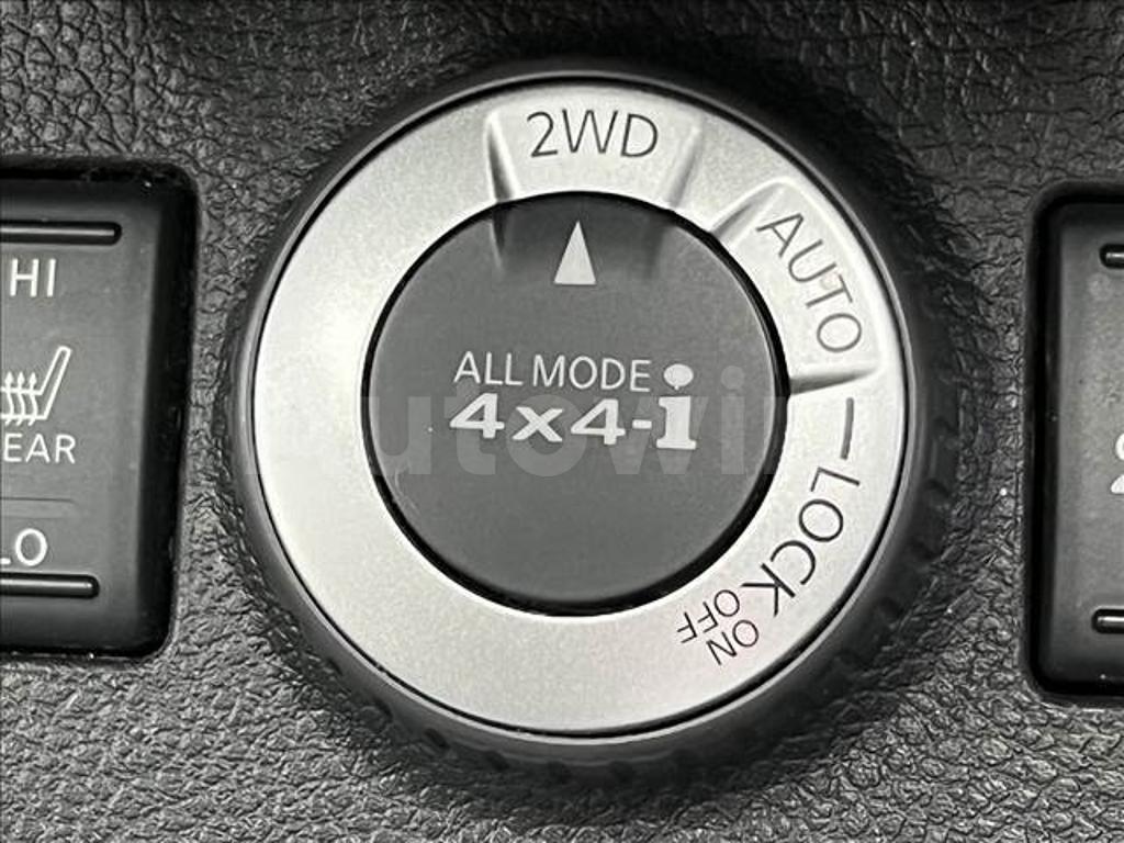TNT31-200621 2011 NISSAN X TRAIL 25X-4