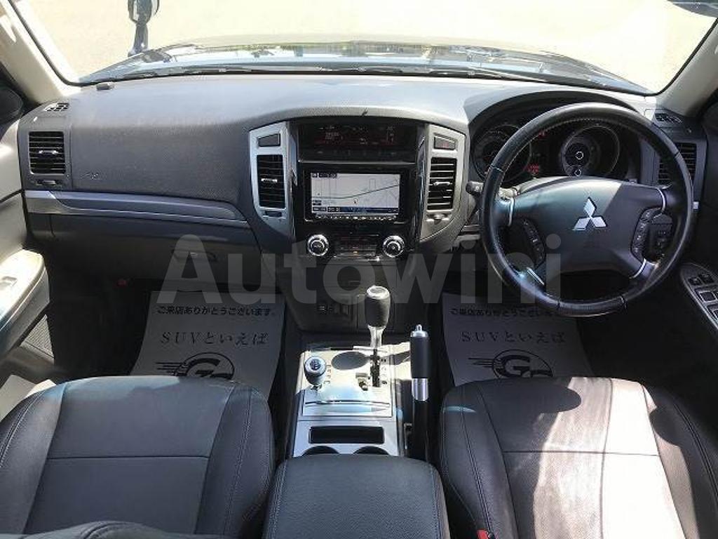 V98W-1200619 2019 MITSUBISHI PAJERO-1