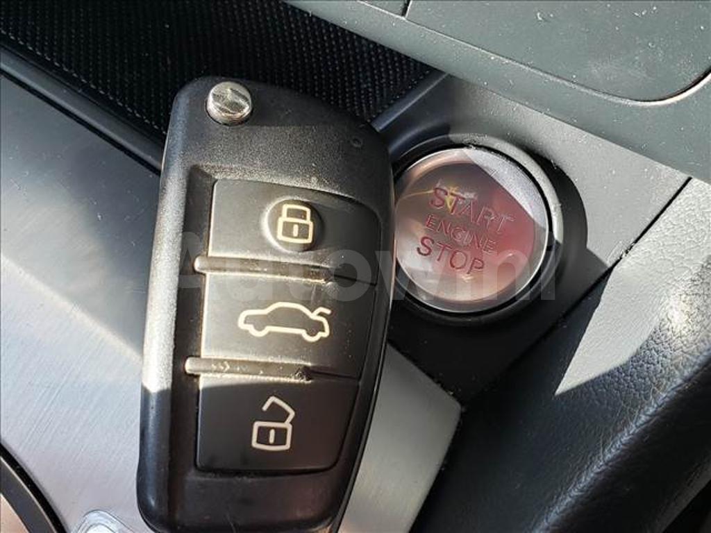 2014 AUDI Q3 - 7