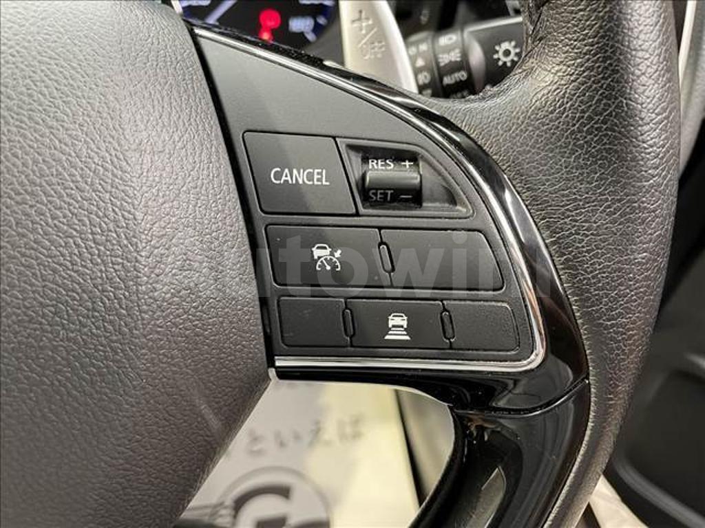 2015 MITSUBISHI OUTLANDER - 8