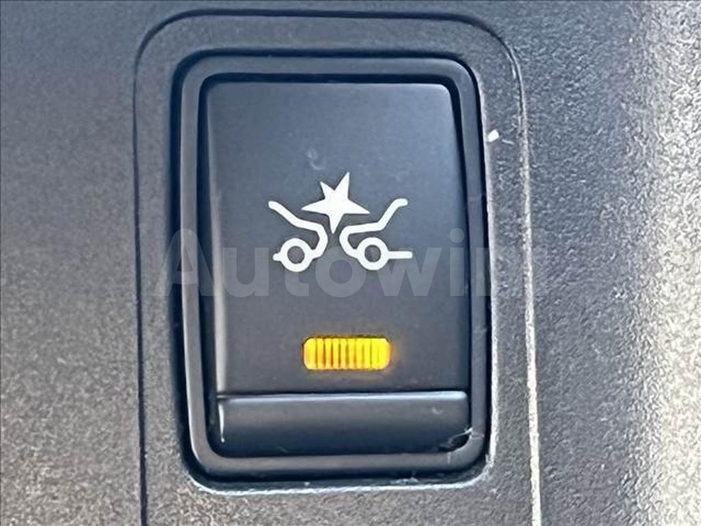 GFC27-014185 2016 NISSAN SERENA-3
