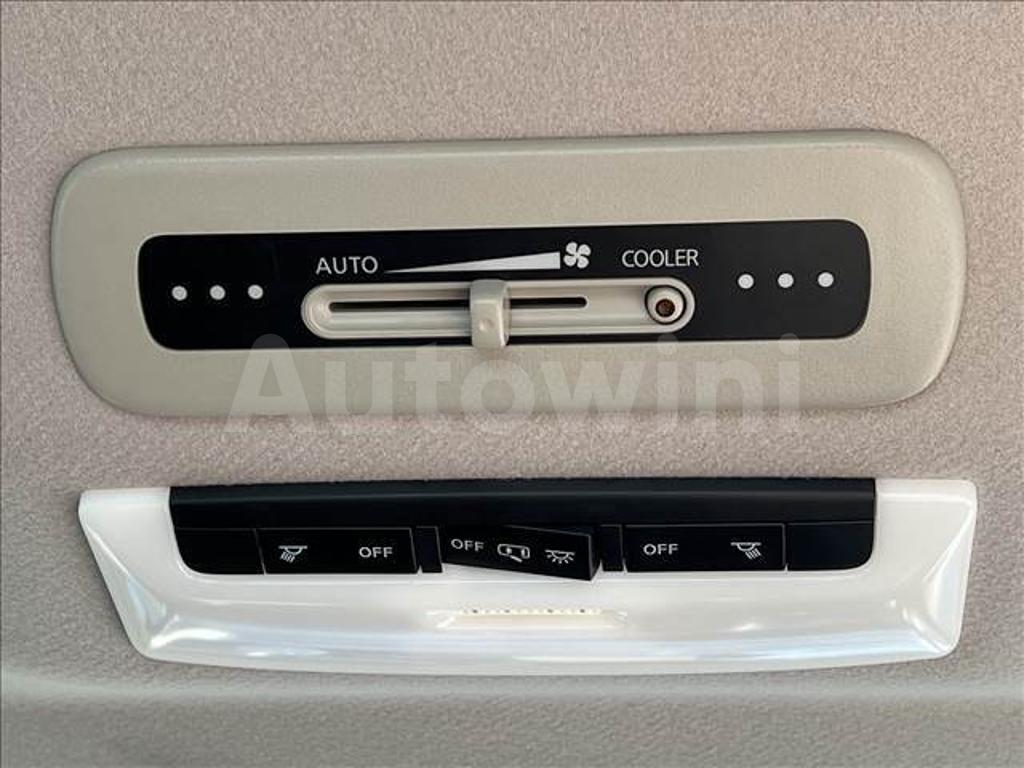 2016 NISSAN SERENA - 8
