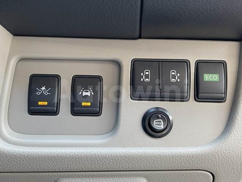 2014 NISSAN SERENA - 7
