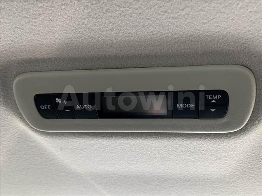 2012 NISSAN ELGRAND - 7