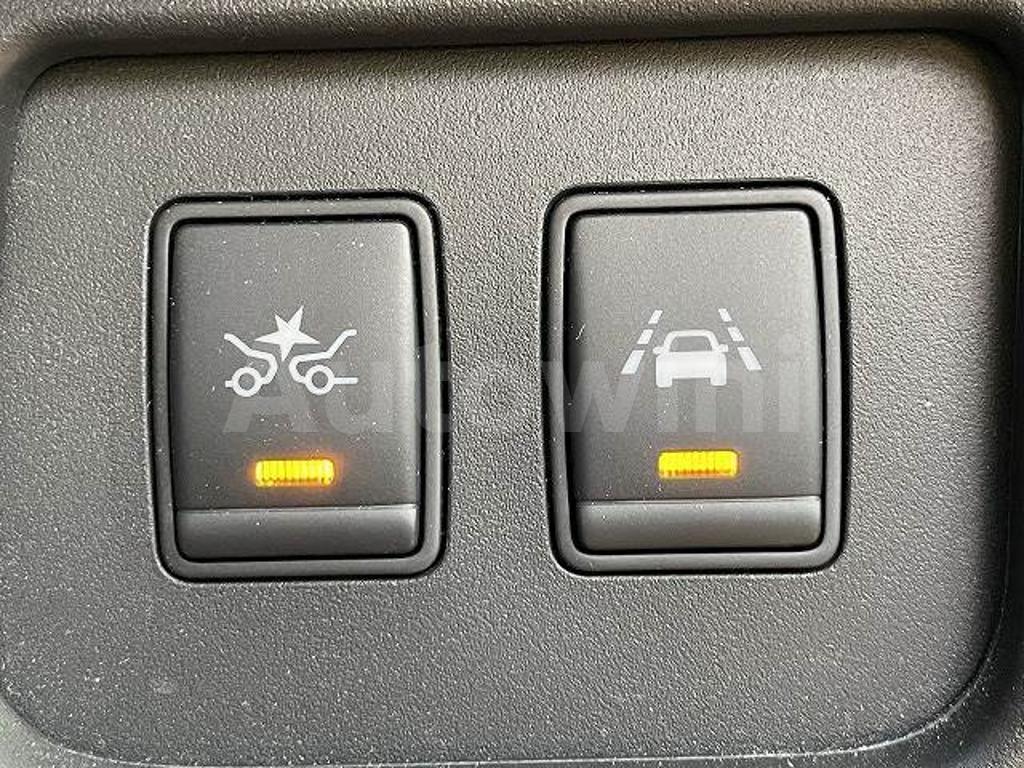 2015 NISSAN SERENA - 7