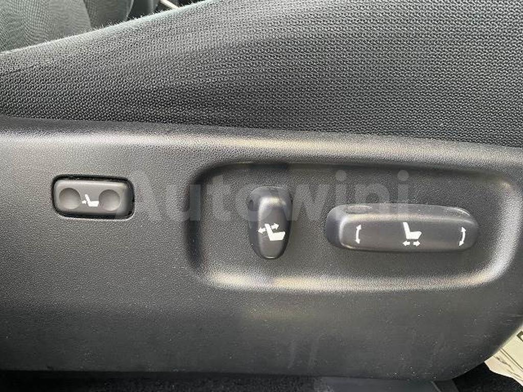 2010 TOYOTA HARRIER - 10