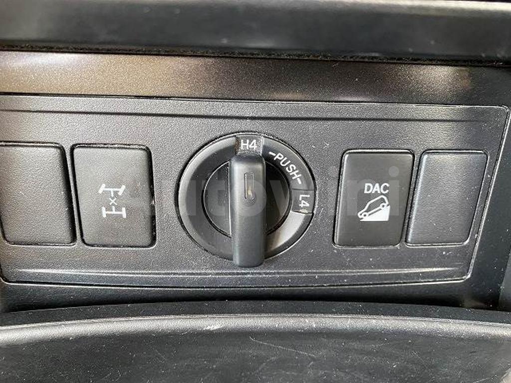 2016 TOYOTA LAND CRUISER PRADO - 7