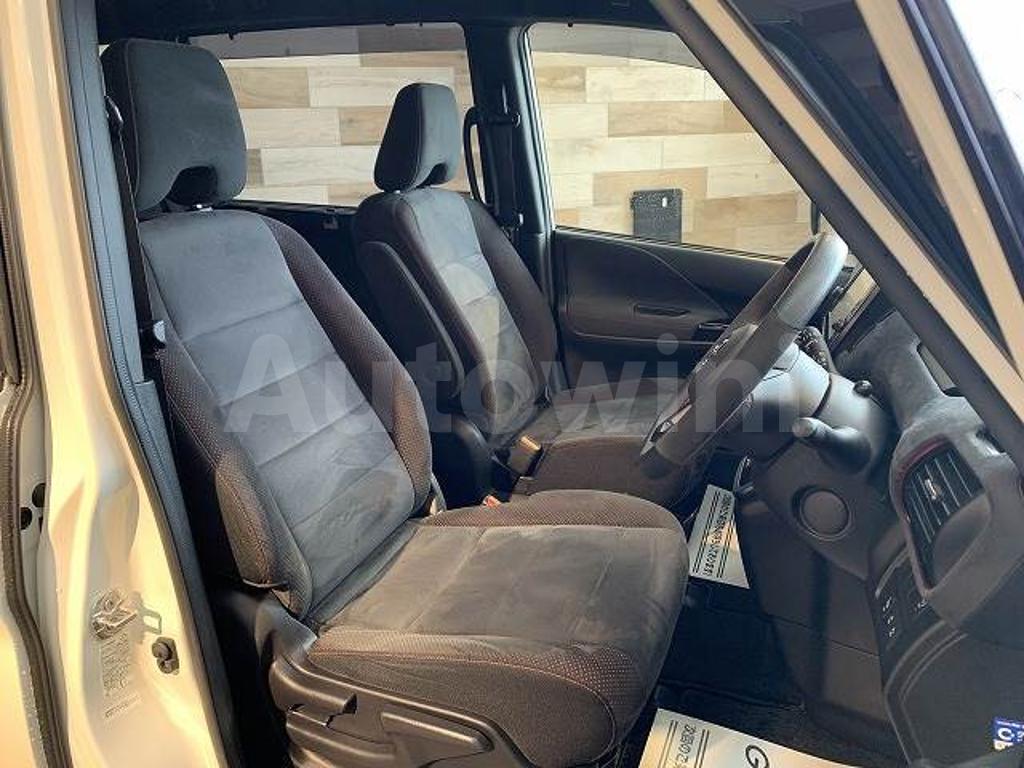 2018 NISSAN SERENA - 8