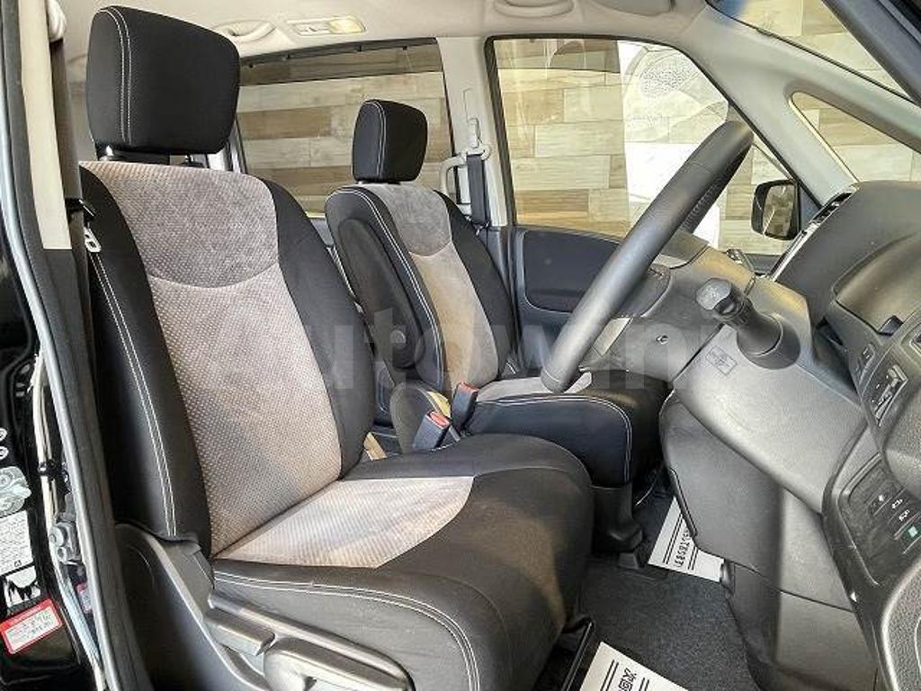 2014 NISSAN SERENA - 8