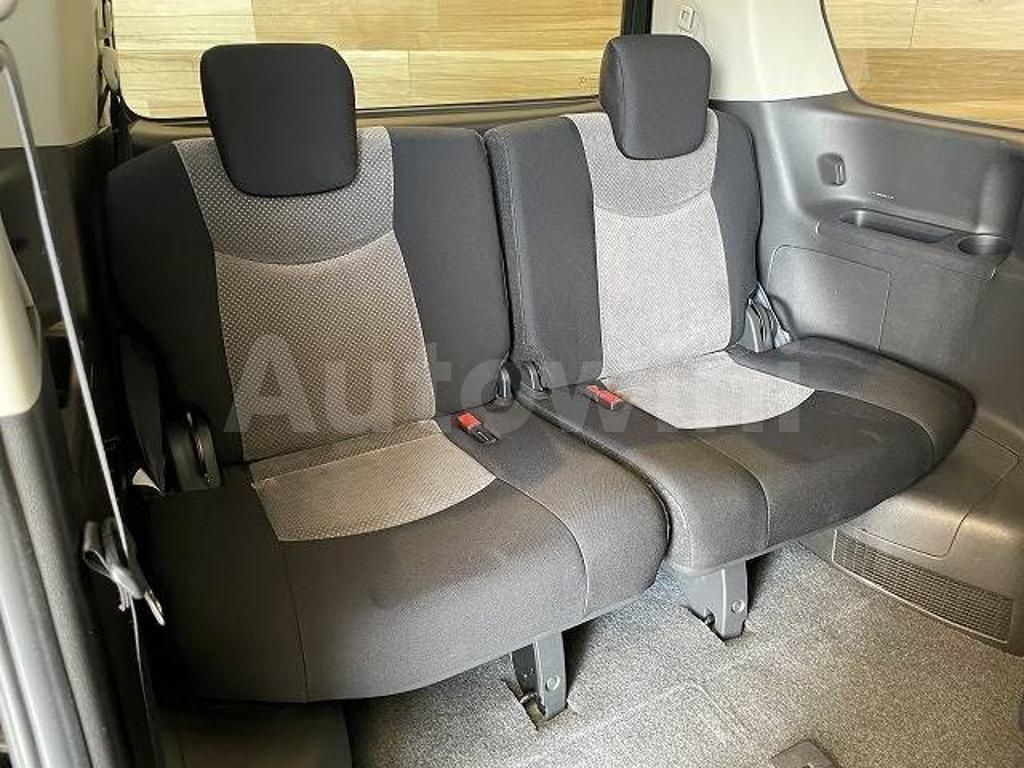 2014 NISSAN SERENA - 10