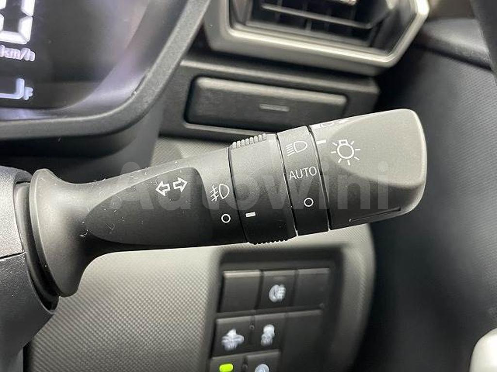 2020 DAIHATSU ROCKY - 9