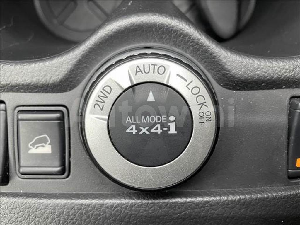 2015 NISSAN X TRAIL - 10