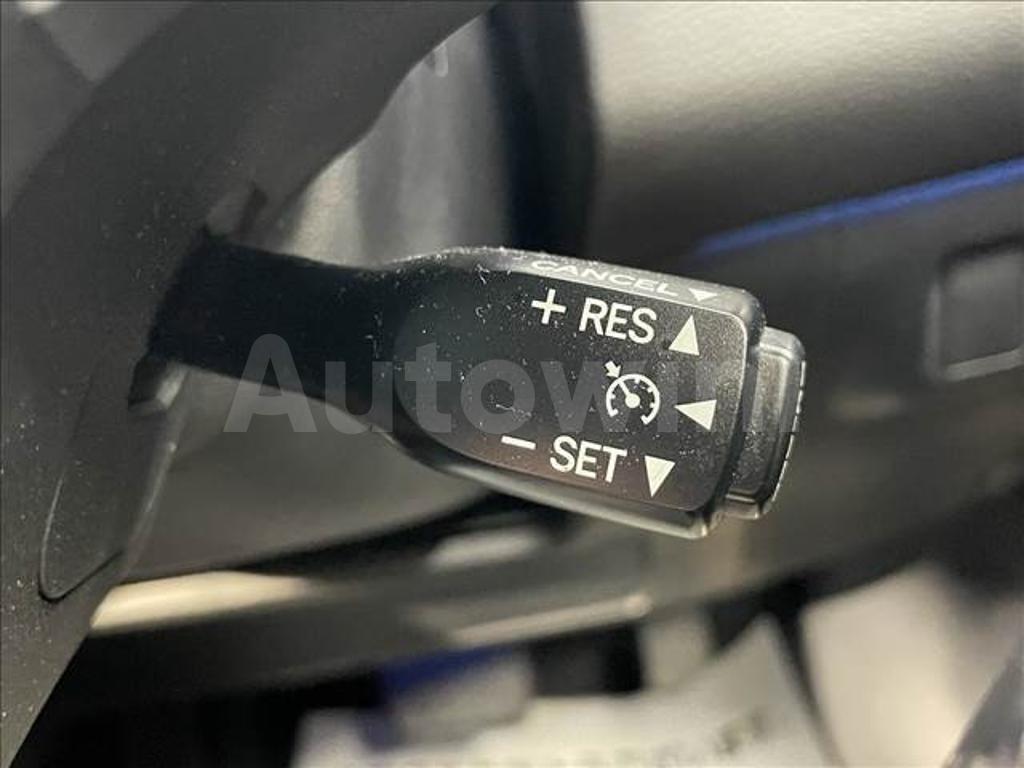 2014 TOYOTA HARRIER PREMIUM - 8