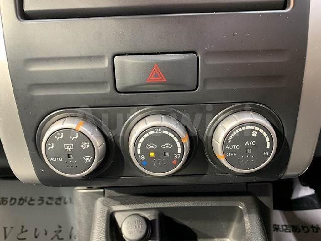 2011 NISSAN X TRAIL - 8