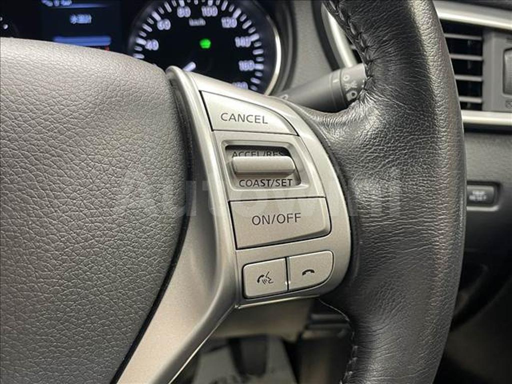 HNT32-111112 2015 NISSAN X TRAIL-3