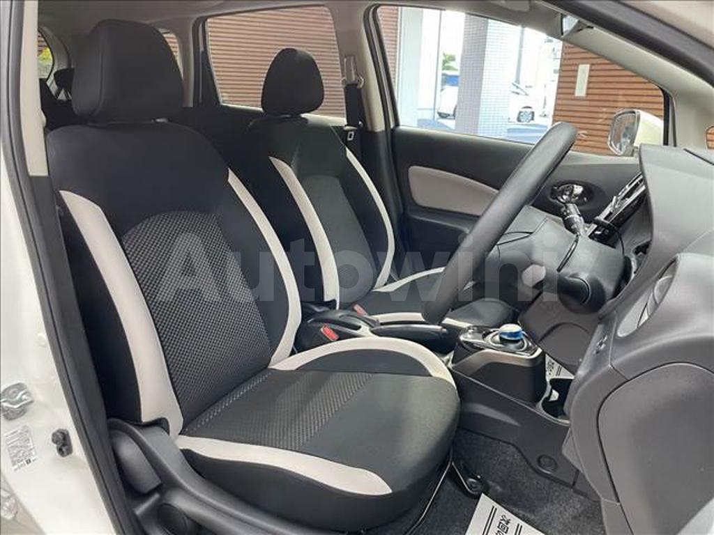 HE12-406780 2020 NISSAN NOTE-5