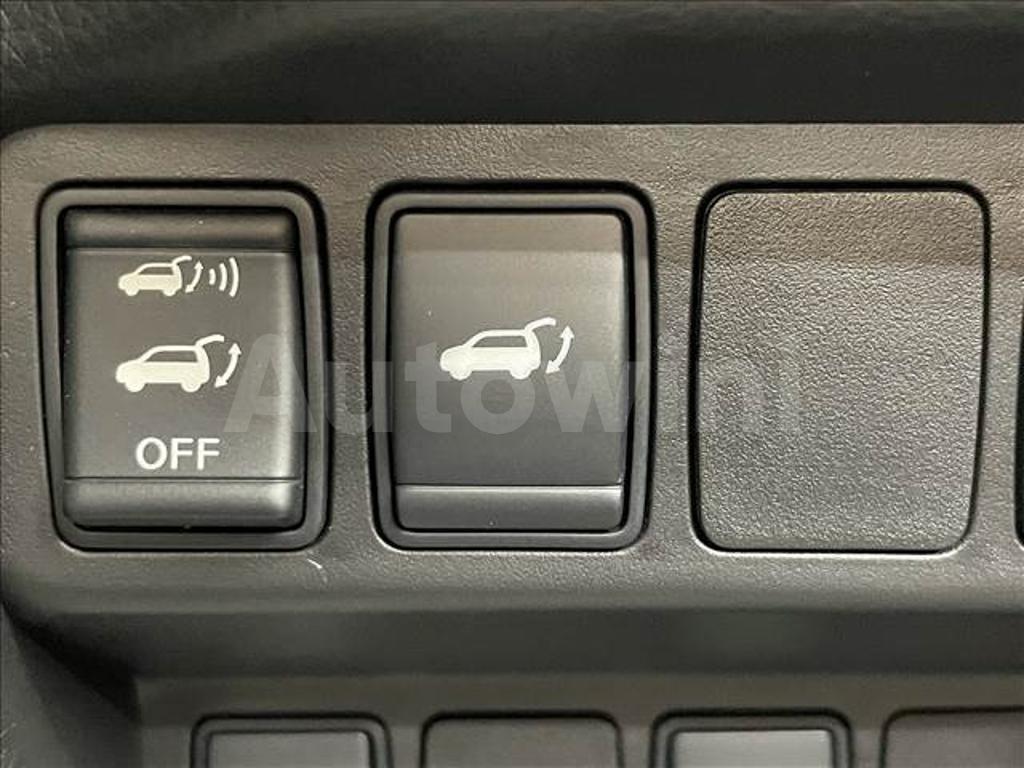 2017 NISSAN X TRAIL - 10