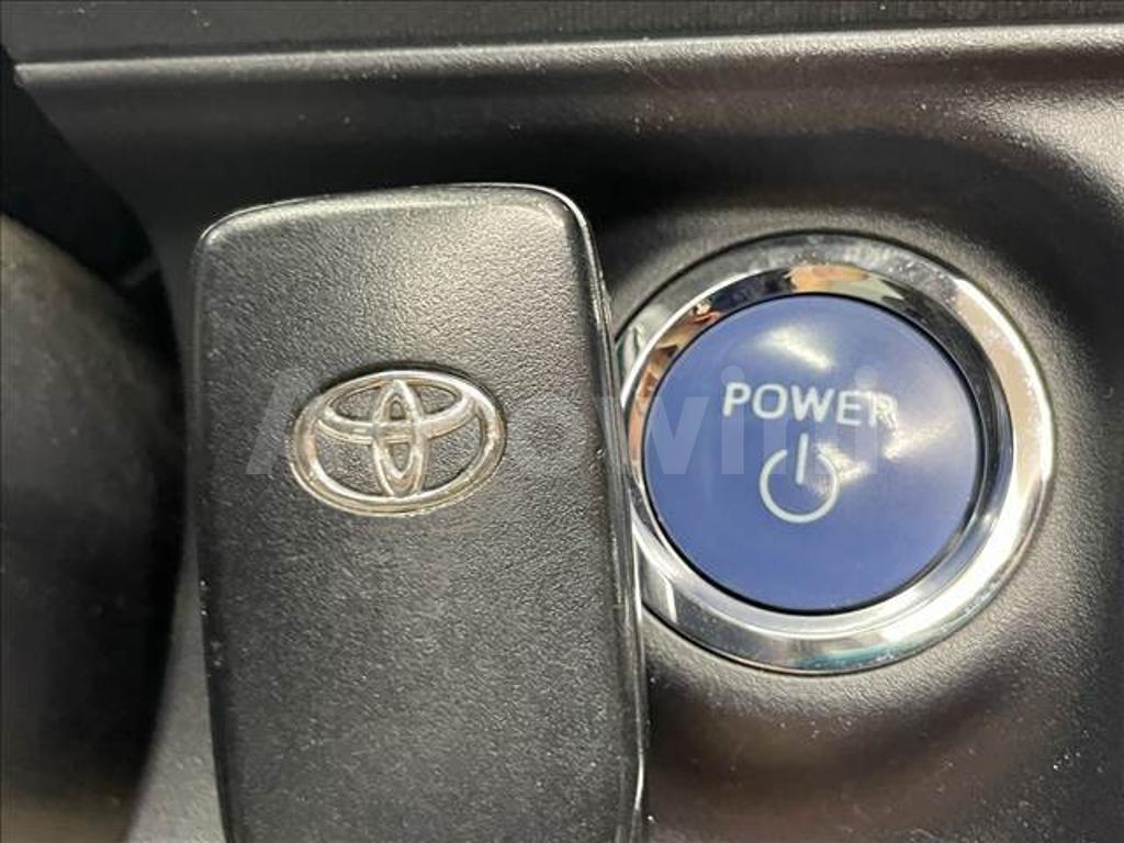 2012 TOYOTA AQUA S - 8