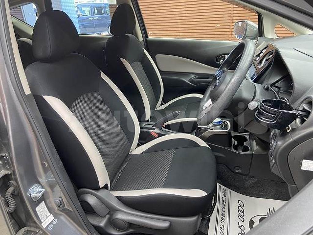 HE12-062116 2017 NISSAN NOTE-5