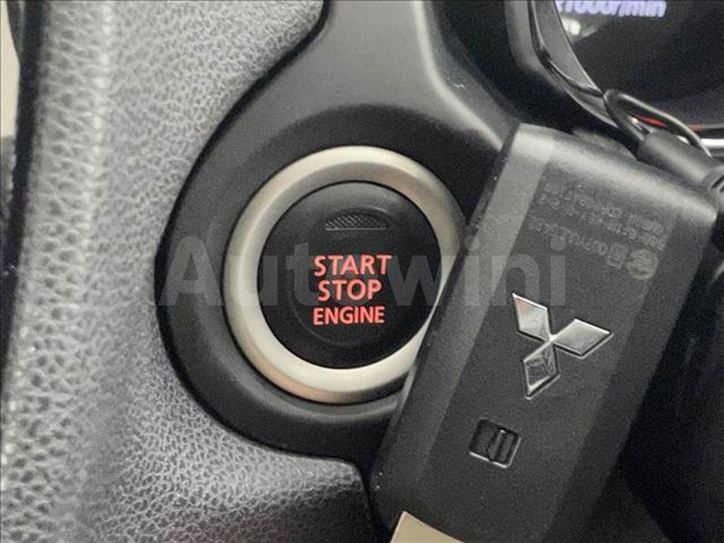 GA4W-0600638 2017 MITSUBISHI RVR-3