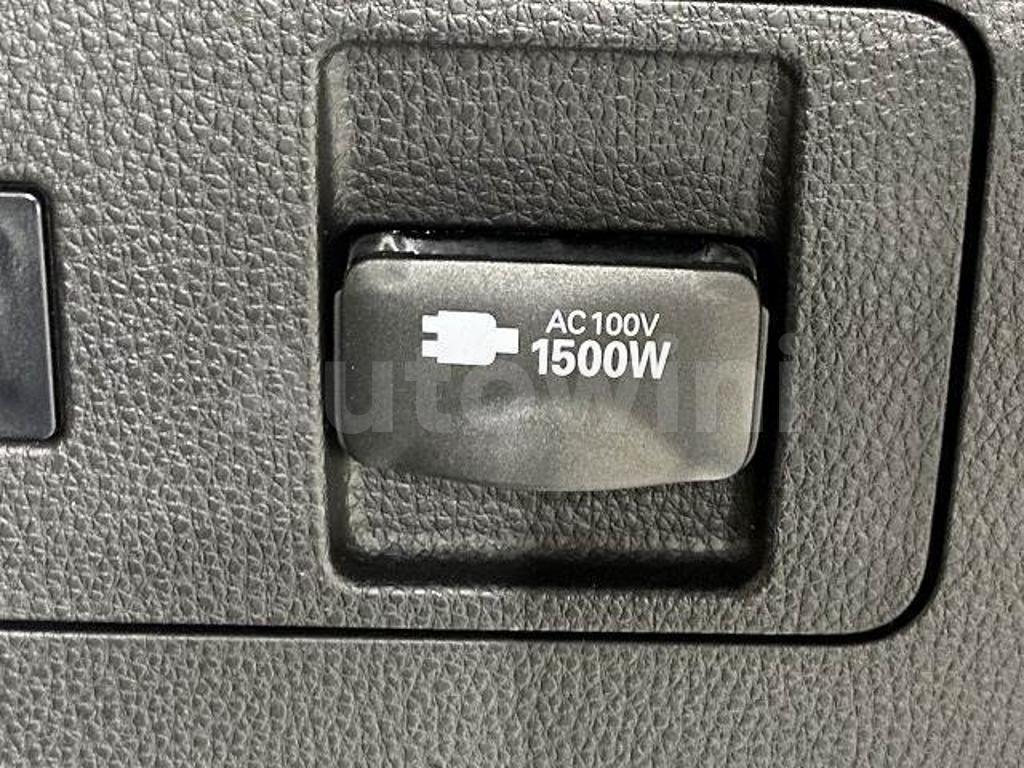 2021 TOYOTA HARRIER HYBRID - 9