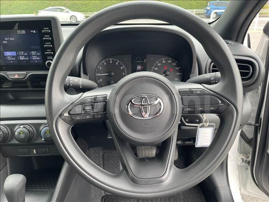 2020 TOYOTA YARIS - 7