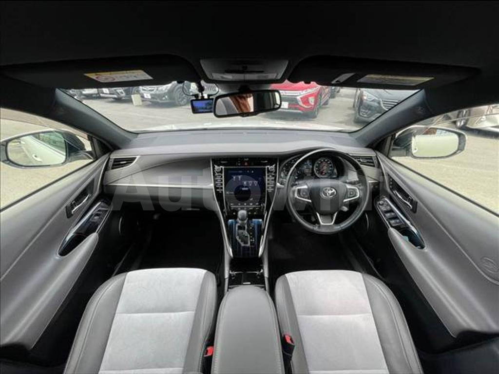 2017 TOYOTA HARRIER - 10