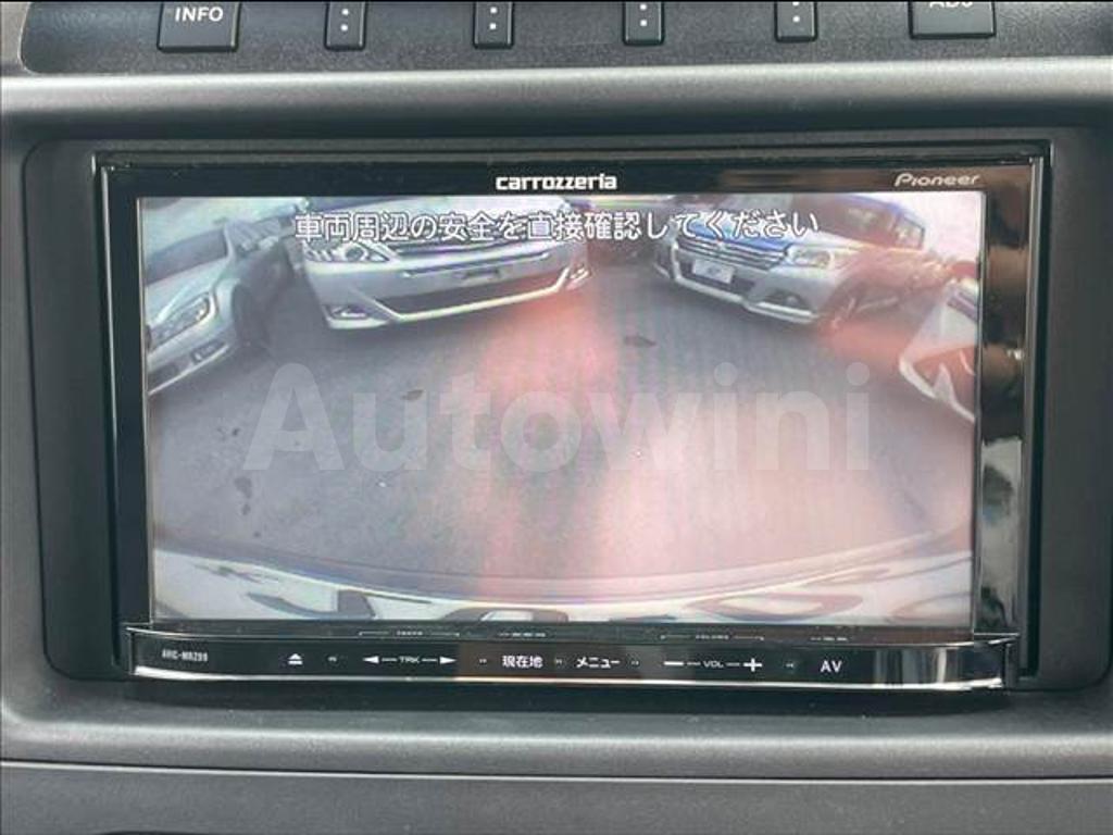 V98W-0401539 2011 MITSUBISHI PAJERO-3