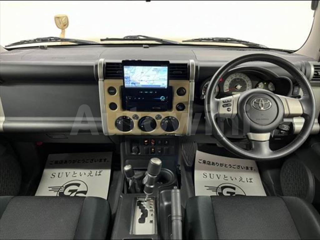 GSJ15-0116971 2011 TOYOTA FJ CRUISER-2