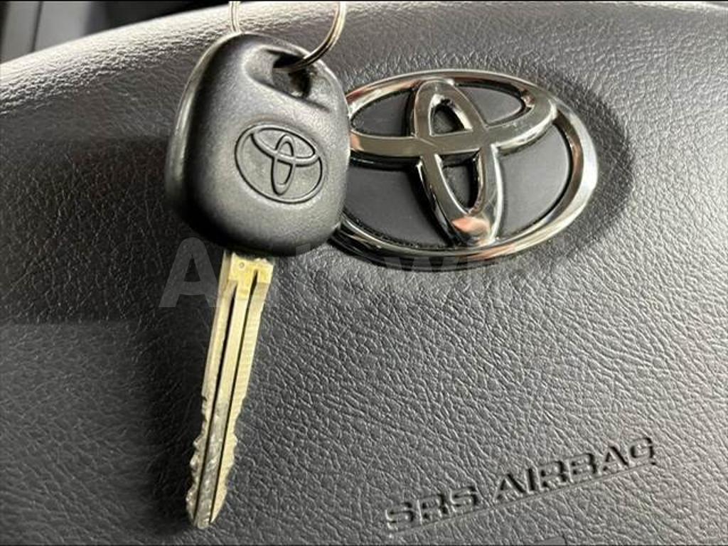 2015 TOYOTA LAND CRUISER 30TH ANNIVERSARY - 9
