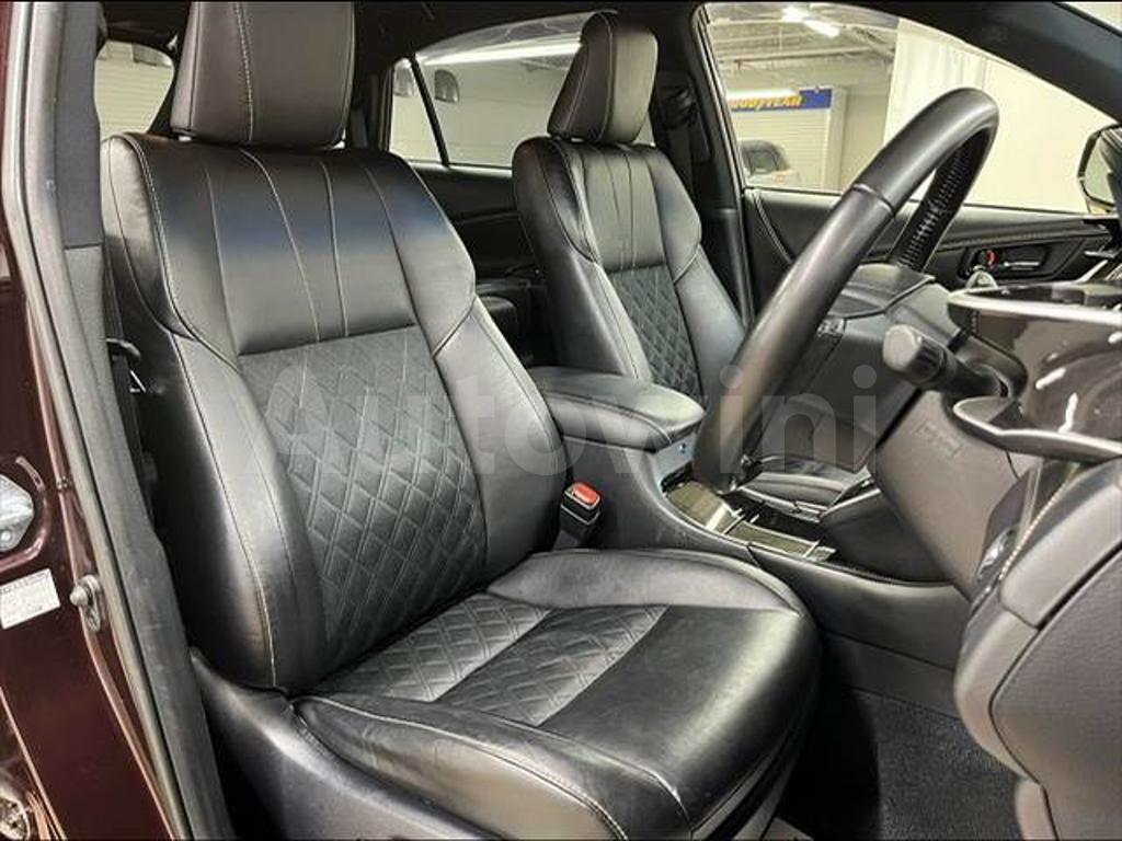 2013 TOYOTA HARRIER ELEGANCE - 10