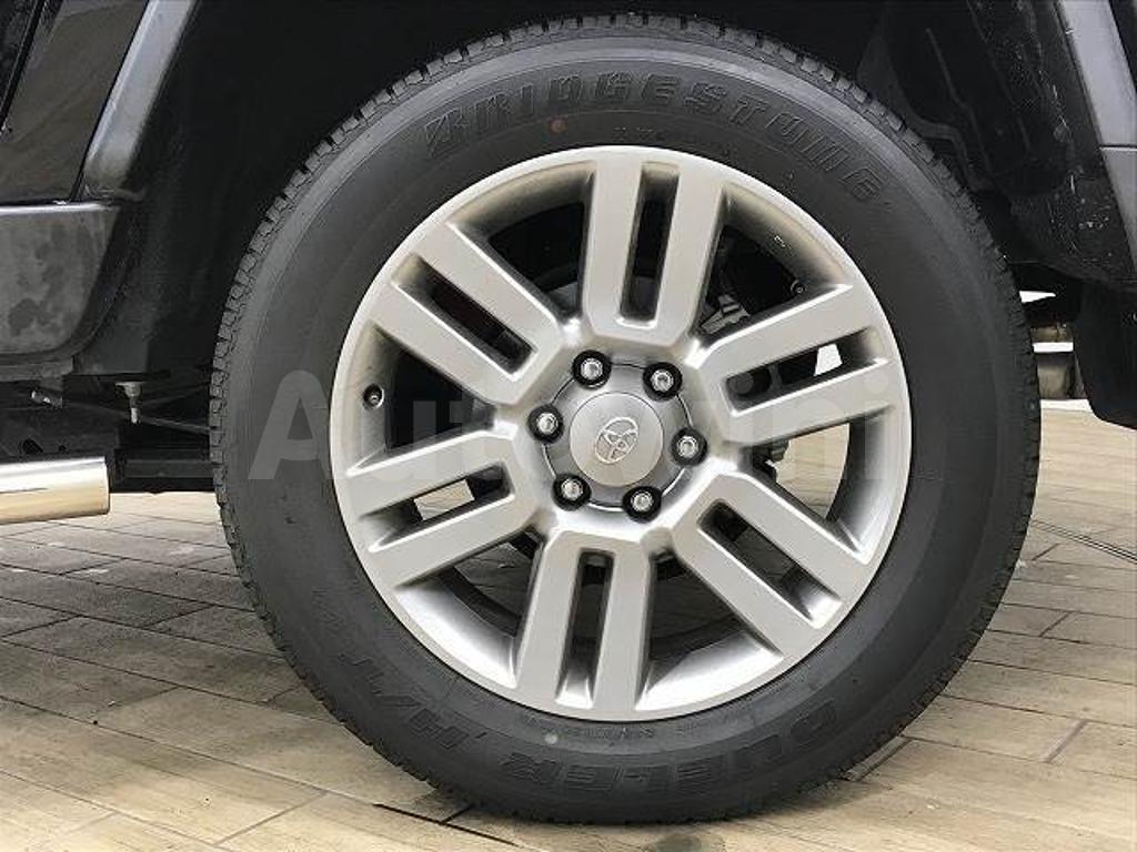 2012 TOYOTA FJ CRUISER - 8